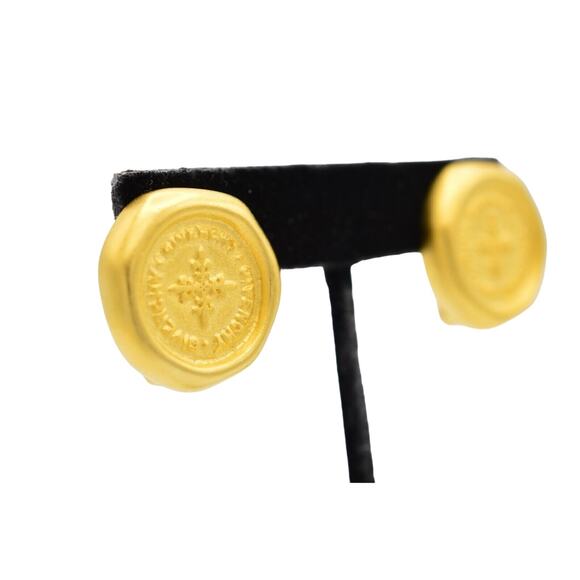 Givenchy Vintage Logo Coin Clip On Earrings Brushed Gold Chunky NOS Signed BinW - Picture 4 of 10